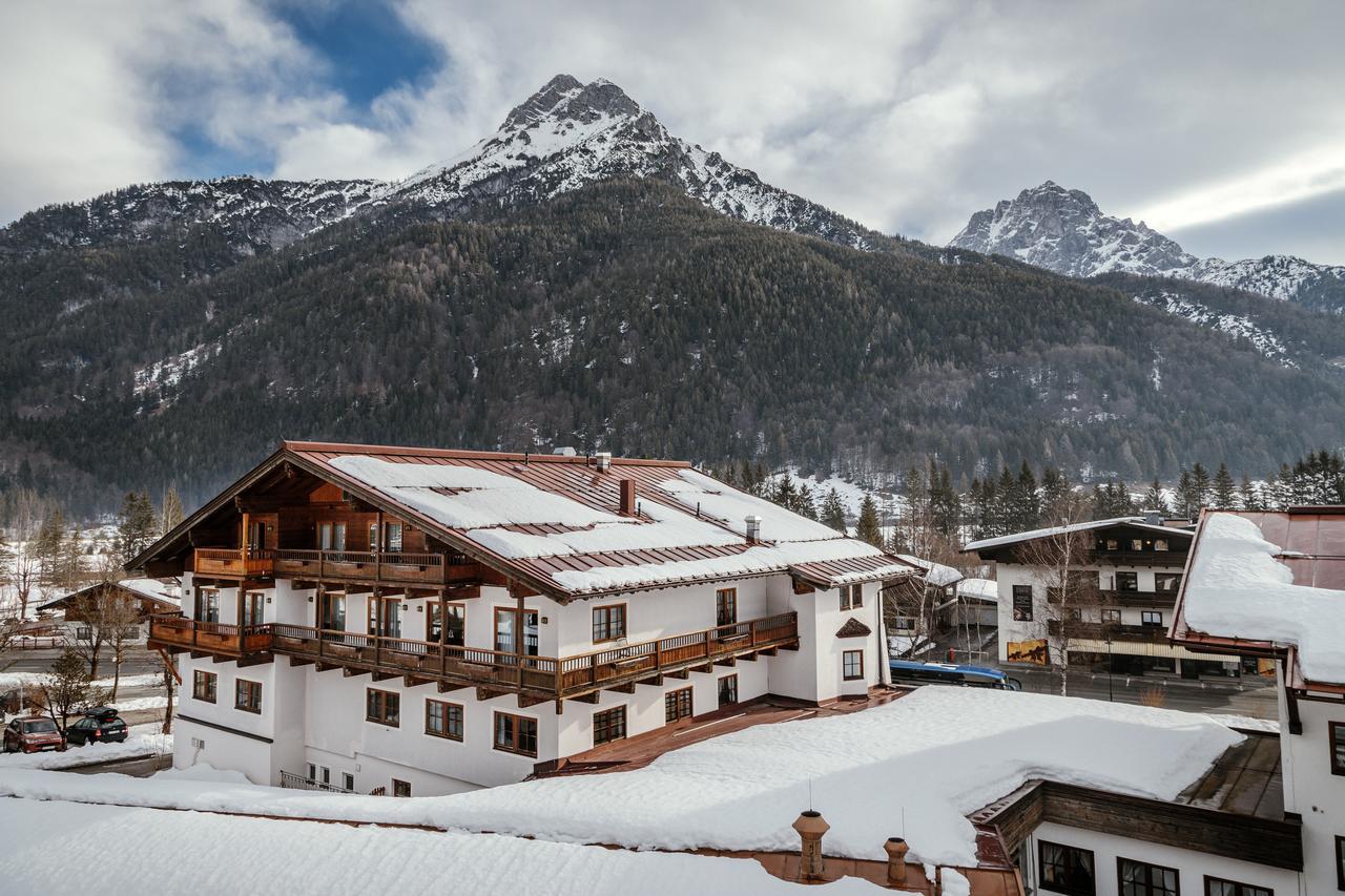 Hotel Pillerseehof Sankt Ulrich am Pillersee Buitenkant foto