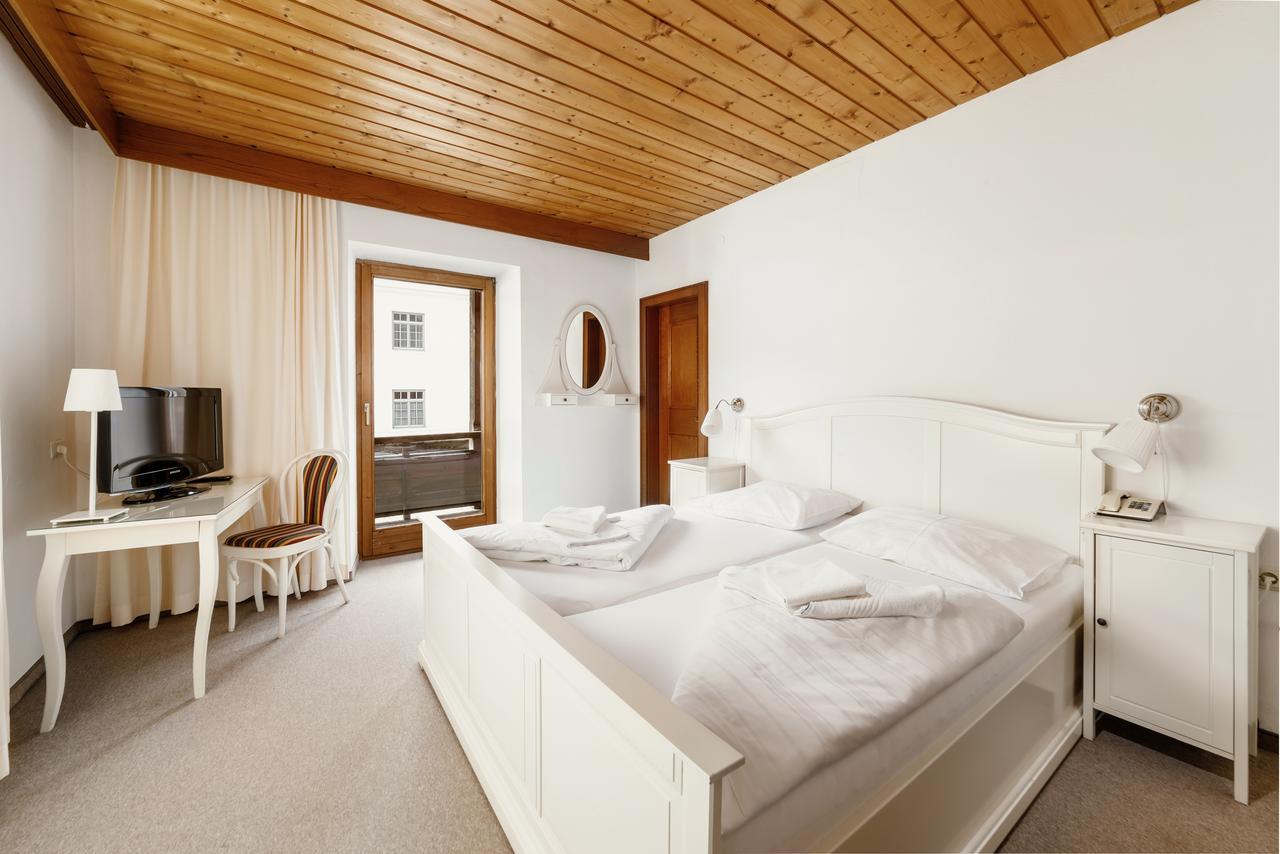 Hotel Pillerseehof Sankt Ulrich am Pillersee Buitenkant foto