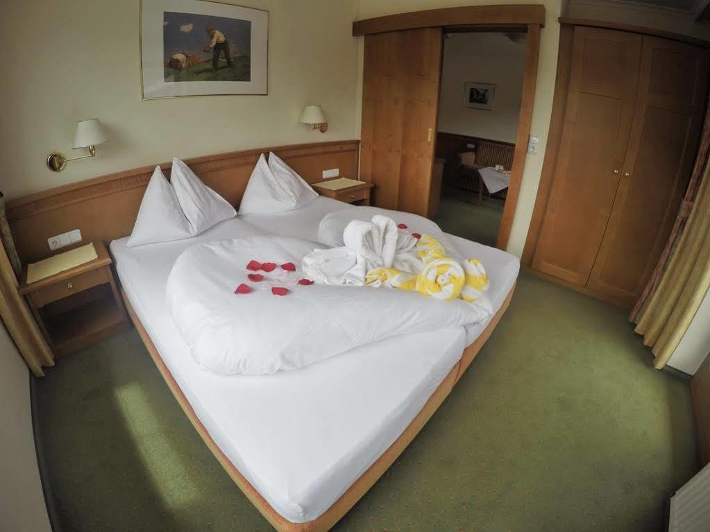 Hotel Pillerseehof Sankt Ulrich am Pillersee Buitenkant foto